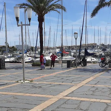 Centre Port Du Cap D'agde * Агд